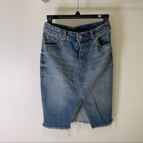 H&M denim midi skirt with front slit size US 4 - Picture 5 of 7